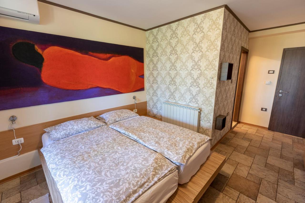 Angelo Hotel Koper Bagian luar foto