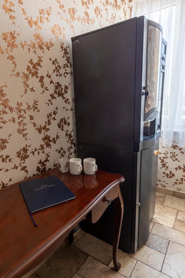 Angelo Hotel Koper Bagian luar foto